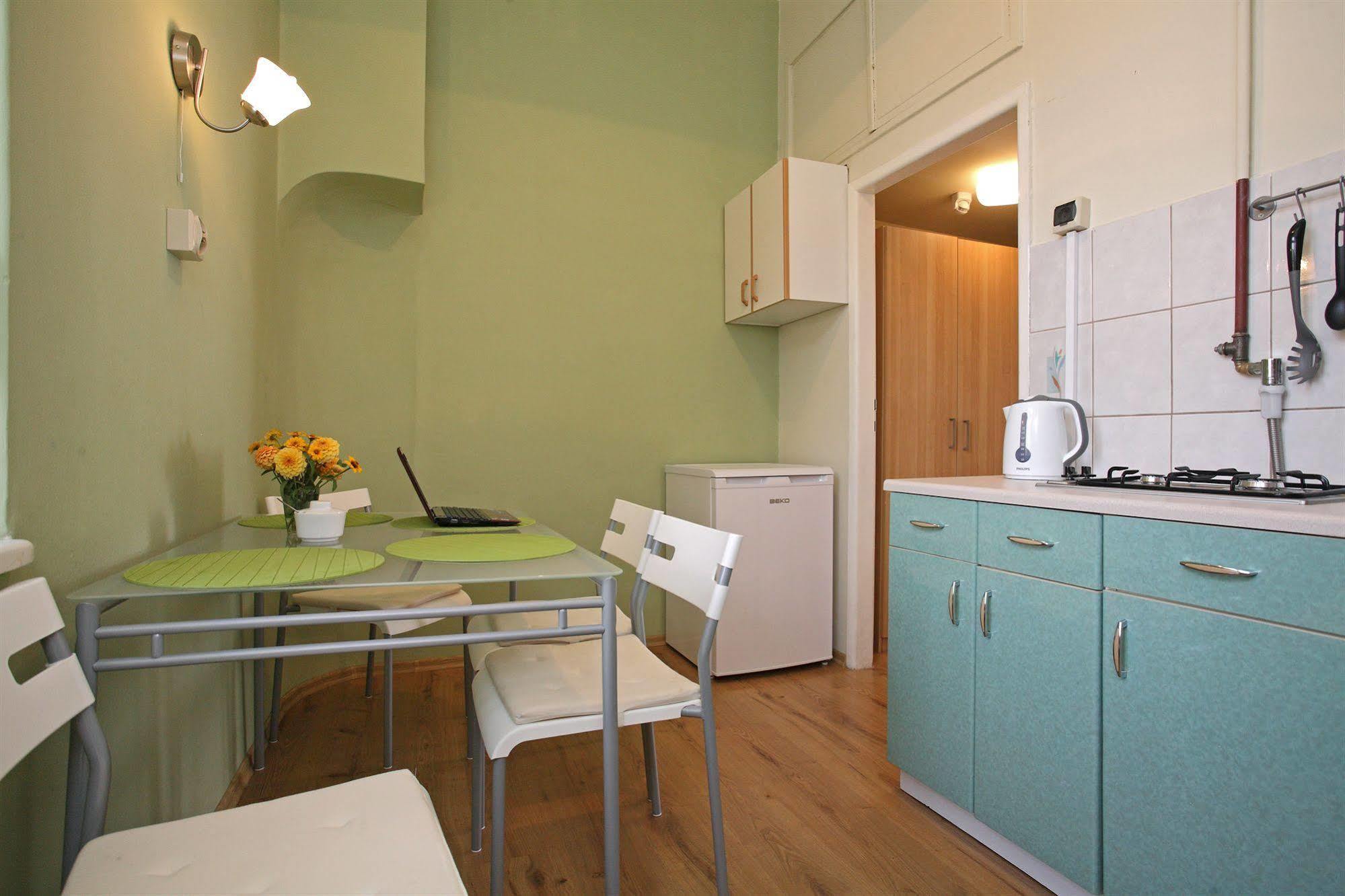 Enigma Hostel Krakau Buitenkant foto